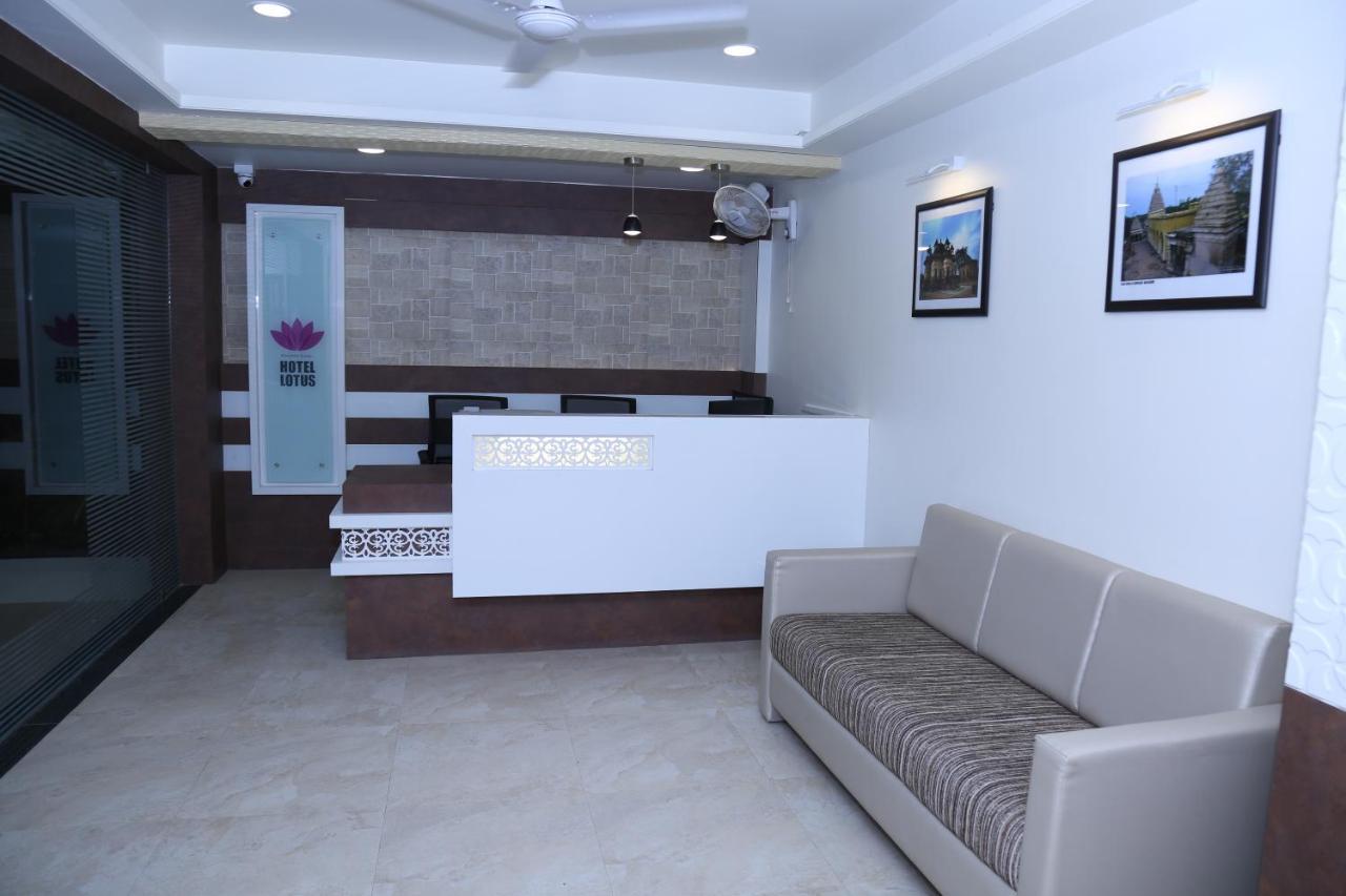 Hotel Lotus Chandrapur Exterior foto