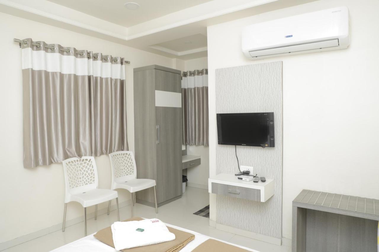 Hotel Lotus Chandrapur Exterior foto